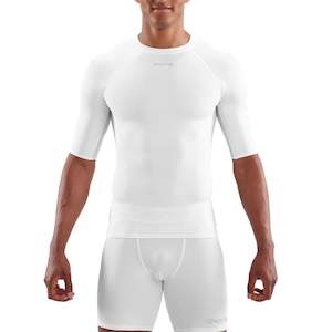 Compression: SK-G (SKINS DNAMIC WHITE TOP SHORT SLEEVE) 21892480
