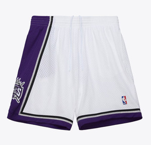 MNA-E43 (Mitchell & ness shorts 2001 sacramento kings white) 42597391