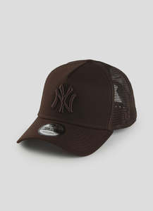 NEC-R70 (New era 940 A frame burnt wood new york yankees trucker snapback brown &hellip;