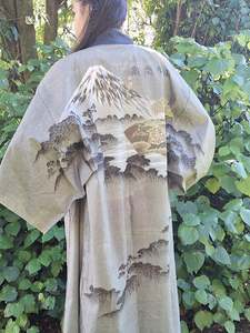 Vintage Kimono: Juban - Traditional Art Print /Fuji