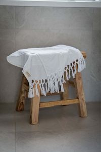 Samples: Valdez White Bath Mat - Sample