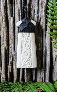 Bone Carvings: Whalebone Toki