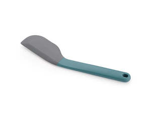Joseph Joseph: Silicone Spatula with angled head