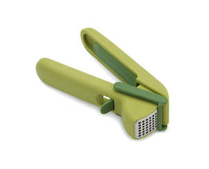 Joseph Joseph: Easy-clean Garlic Press