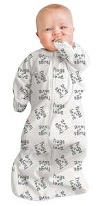Baby Studio: Baby Studio All In One Cotton Swaddlebag - Hugs Equals Love