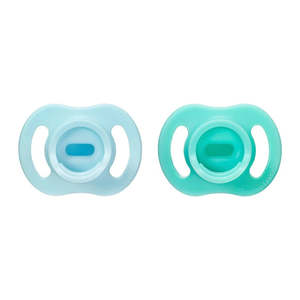 Tommee Tippee Ultra-Light Stayput Silicone Soother 2 Pack 0-6 Months - Aqua Pack