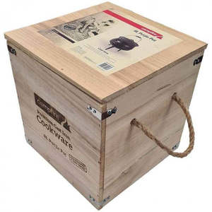 Cast Iron Cookware: Campfire - 8L Cast Iron Potjie Pot