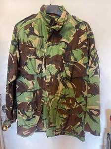 Militaria: Army Combat Smock DPM