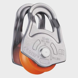 Climbing: Petzl Oscillante Emergency Pulley