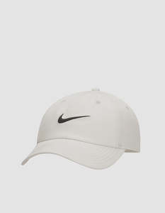 Nike Club Cap Swish - Light Bone/Black