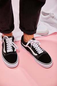 Vans: Vans Old Skool - Black/White