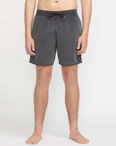 Mens: Volcom Center 17 Trunk II - Black
