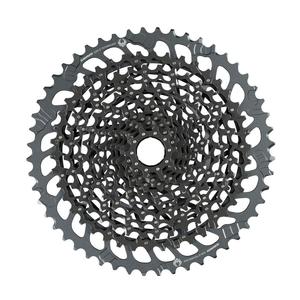 Drivetrain: Sram GX Eagle 10-52t Cassette