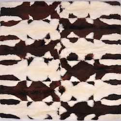 Auskin AlpacaHuyacaya Forma Cuero Rug 1.4 x 1.8