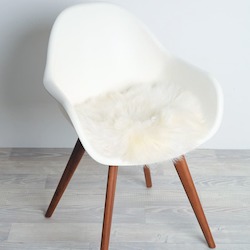 Auskin Sheepskin Cushion Circular