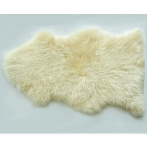 Sheepskins: Auskin Infantcare Longwool Rug