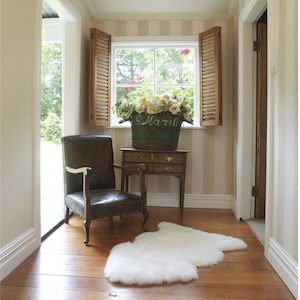 Sheepskins: Auskin Sheepskin Rug 85 / 95 cm