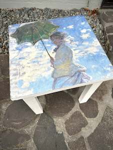 Lady with Parasol small table