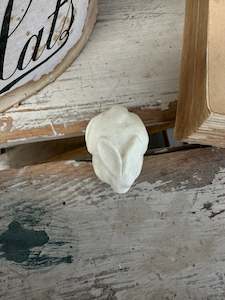 Whats New: Sitting bunny resin knob to paint