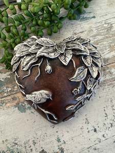 Home Gifts: Wall heart Silver Bird & Filigree