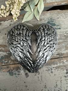 Wall heart Angelic Wings silver