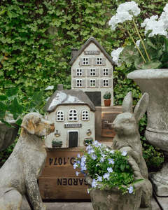 The Village Patisserie tea light