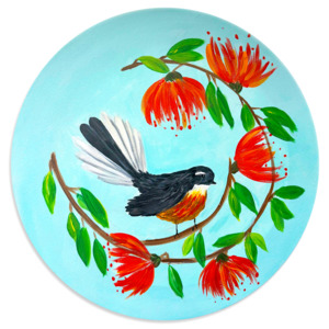 Gisborne Events: Fantail Wreath (circular canvas) | 26/11/2025 - Neighbourhood Pizzeria, Gisborne