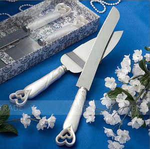 Clothing Fashion: Wedding Cake Knife and Server Set