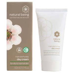 Best Selling: Living Nature Manuka Honey Day Cream Oily-Normal 50ml