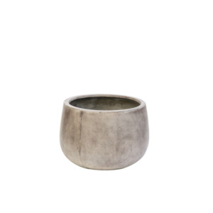 Ahuriri Weathered Cement Planter – Small