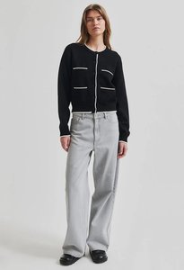 Stinne Knit Cardigan | Black