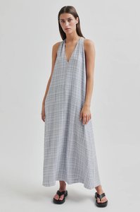 Chakie Maxi Dress | Gray Dawn