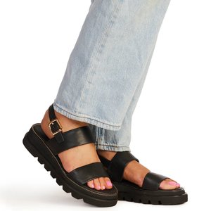 Kathryn Wilson: Portia Sandal | Black Calf