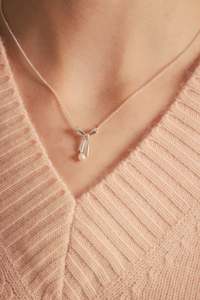 Pearl Bow Necklace 45cm | Sterling Silver