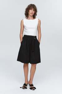 Julian Short | Black