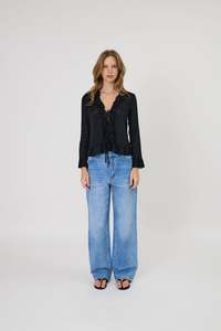 Remain: Elora Tie Top | Black