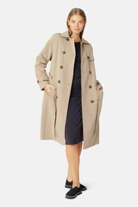 Raincoat | White Pepper