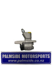 Ford Escort Brake Clutch: Ford Escort MK1 rear wheel cylinder