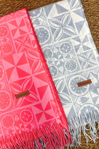 PANIKEKE SCARF SINA