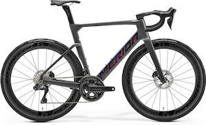 Road Bikes: 2026 REACTO 9000