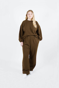 Bottoms: Tula Curve Pants