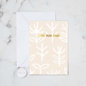 For Mum Cards: WHITE FLOWERS LOVE YOU MUM