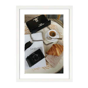 PARIS ESSENTIALS: PAPIER HQ X DOM