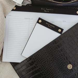 Desk Essential Bundle