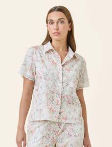 Yolly Short Sleeve Lace Top
