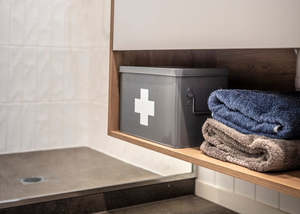 Frontpage: Home Essentials First Aid Kit - Fully Kitted