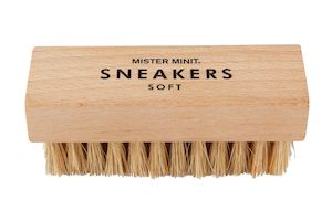 Sneakers: Sneaker Doctor Soft Brush
