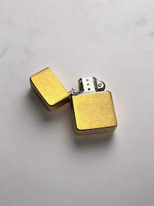 Brushed Gold Star Lighter