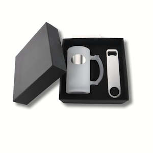 Gifts Under 100: Frosted Beer Mug & Bottle Opener Gift Set