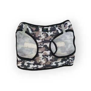 Harness Coats: American River Choke- Free Dog Harness in Camouflage